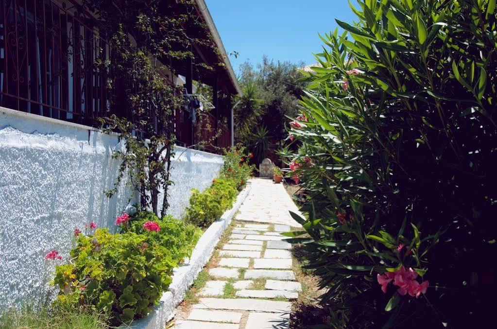 Villa Anna Studios Skiathos Exterior photo